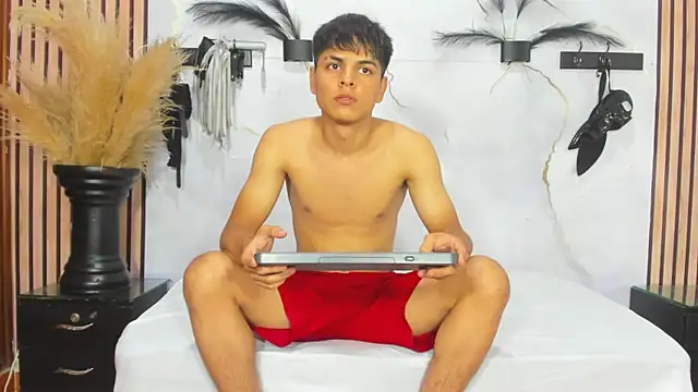 Logan Jhonson online show from October 2025 02:31:02 AM