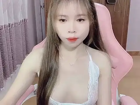 Snapshot of _Payna_ chatting on November 2025 10:23:02 PM Payna online show from November 2025 10:23:02 PM