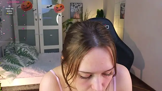 selin selin online show from October 2025 05:29:02 AM