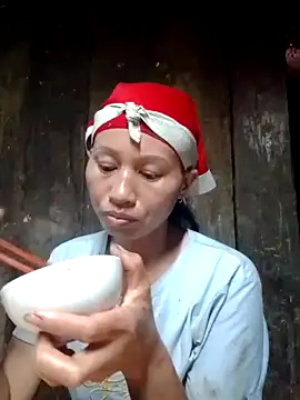 Snapshot of donna-bae chatting on October 2025 11:54:01 AM donna-bae online show from October 2025 11:54:01 AM