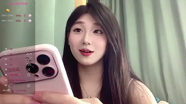 QiQi--77 online show from September 2025 01:46:01 PM