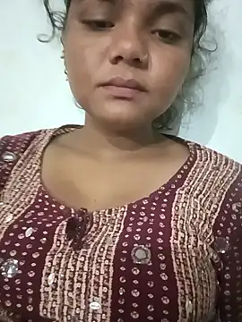 Hot Shredha online show from October 2025 04:15:02 PM