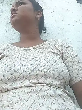 Hot Shredha online show from October 2025 10:57:02 AM