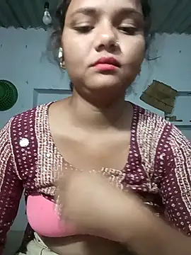 Hot Shredha online show from October 2025 03:00:02 PM