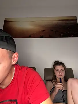 Snapshot of only4love chatting on October 2025 09:46:01 PM only4love online show from October 2025 09:46:01 PM