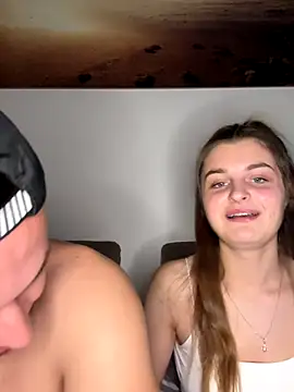 Snapshot of only4love chatting on October 2025 08:53:02 PM only4love online show from October 2025 08:53:02 PM