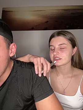 Snapshot of only4love chatting on October 2025 09:48:02 PM only4love online show from October 2025 09:48:02 PM