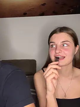 Snapshot of only4love chatting on October 2025 08:42:01 PM only4love online show from October 2025 08:42:01 PM