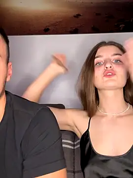 Snapshot of only4love chatting on November 2025 10:32:01 PM only4love online show from November 2025 10:32:01 PM