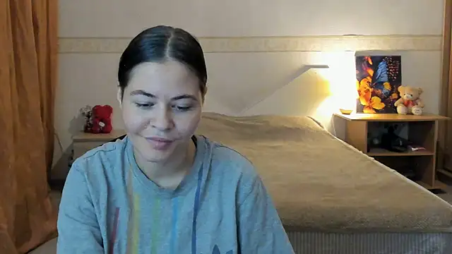 NicoleCollys online show from September 2025 08:21:02 PM