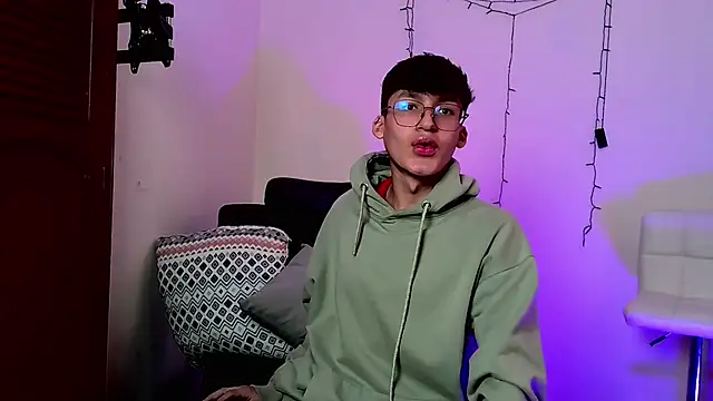 bellmontneon online show from November 2025 11:21:01 AM