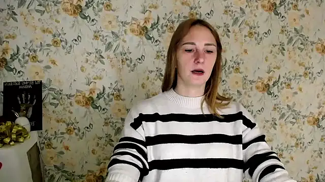 Milana Cutie  online show from October 2025 05:49:02 AM