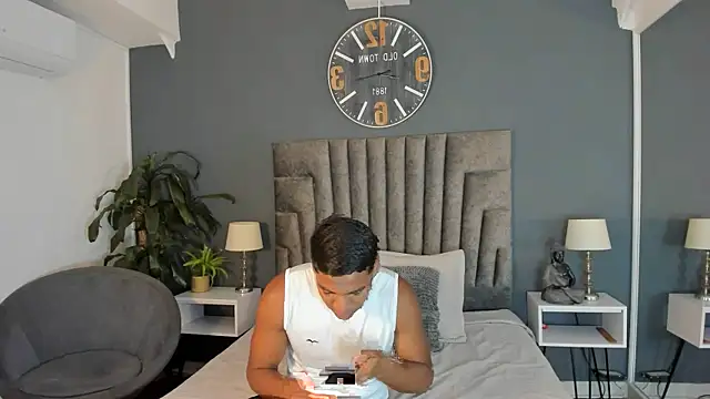 Snapshot of Zac_Haynes chatting on October 2025 04:20:02 AM Zac Haynes online show from October 2025 04:20:02 AM