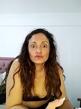 Snapshot of dulcefanny chatting on September 2025 06:10:02 PM dulcefanny online show from September 2025 06:10:02 PM