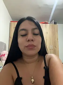 Snapshot of TessaCollinns chatting on November 2025 01:38:01 AM TessaCollinns online show from November 2025 01:38:01 AM