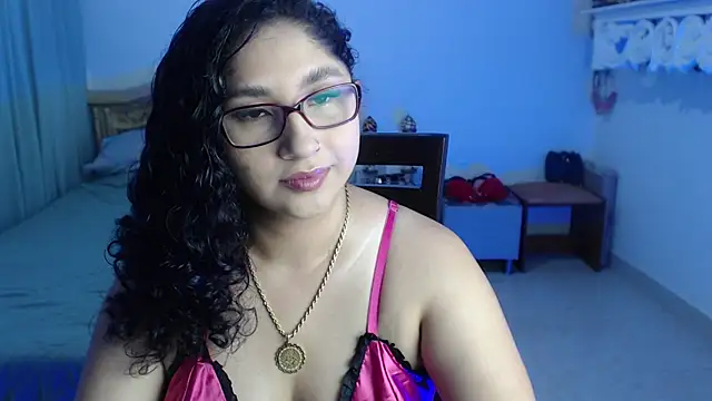 Gia Dior online show from September 2025 11:42:01 PM