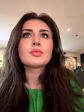 Snapshot of Kristyoff chatting on October 2025 10:59:01 AM Kristyoff online show from October 2025 10:59:01 AM