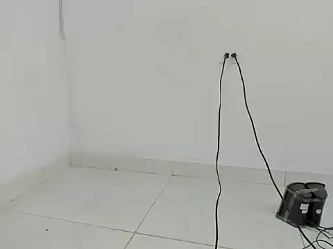 Dakota x18 online show from October 2025 08:06:02 PM