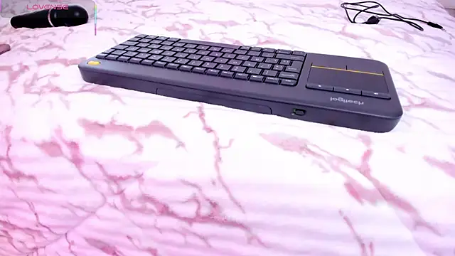 Doll lauren online show from November 2025 11:32:02 AM