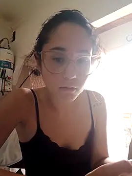 linameii online show from November 2025 05:26:01 PM