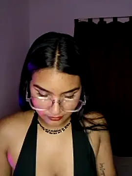 Snapshot of Renata_Zoe chatting on November 2025 01:37:01 AM Renata Zoe online show from November 2025 01:37:01 AM