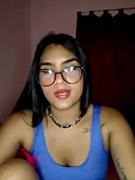 Snapshot of Renata_Zoe chatting on November 2025 01:48:01 AM Renata Zoe online show from November 2025 01:48:01 AM