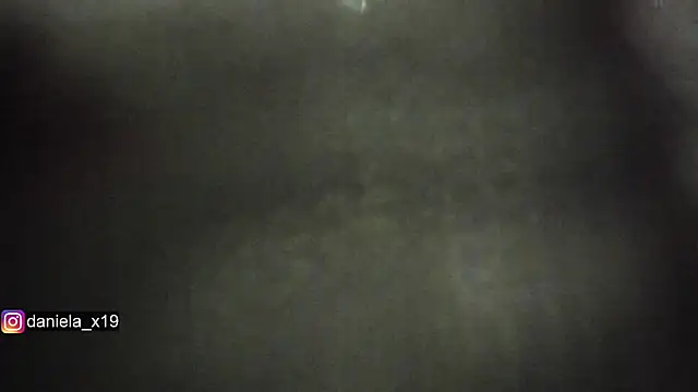 Snapshot of Daniela_x19 chatting on October 2025 12:33:01 AM Daniela x19 online show from October 2025 12:33:01 AM