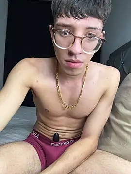 Snapshot of arthurdavies chatting on November 2025 05:07:01 AM arthurdavies online show from November 2025 05:07:01 AM