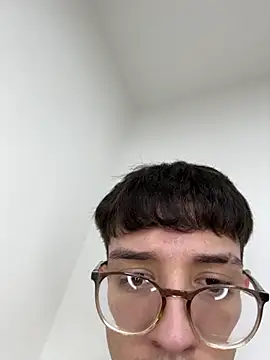 Snapshot of arthurdavies chatting on November 2025 06:27:01 AM arthurdavies online show from November 2025 06:27:01 AM