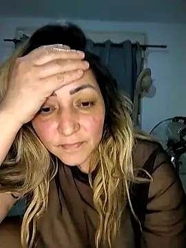 Snapshot of Lunita86 chatting on October 2025 02:34:01 AM Lunita86 online show from October 2025 02:34:01 AM