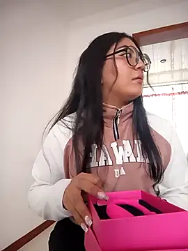 Violettabloom  online show from September 2025 07:17:02 PM