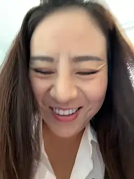 Snapshot of Kayla-love chatting on November 2025 03:52:02 AM Kayla-love online show from November 2025 03:52:02 AM