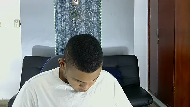 Dios es amor1006 online show from October 2025 05:35:02 AM