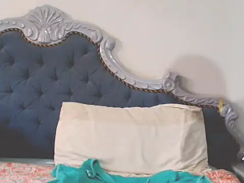 Lilmisafrica25 online show from September 2025 05:33:01 AM
