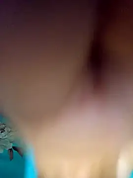 Snapshot of Cute_Couple59 chatting on September 2025 09:18:01 PM Cute Couple59 online show from September 2025 09:18:01 PM