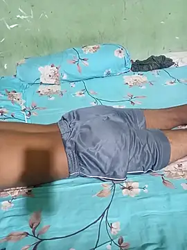 Snapshot of Cute_Couple59 chatting on October 2025 01:21:02 PM Cute Couple59 online show from October 2025 01:21:02 PM