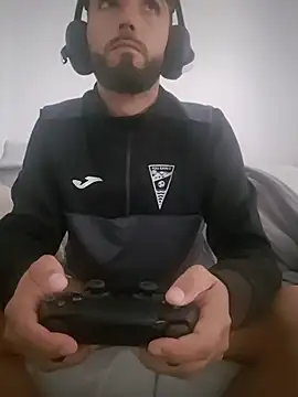 ismaelmaldonado1988 online show from November 2025 11:09:02 AM