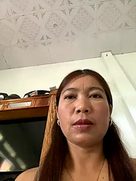 Snapshot of Milky-milk chatting on October 2025 02:20:01 AM Milky-milk online show from October 2025 02:20:01 AM