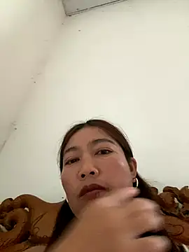 Snapshot of Milky-milk chatting on October 2025 02:55:01 AM Milky-milk online show from October 2025 02:55:01 AM