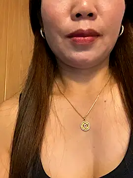 Snapshot of Milky-milk chatting on October 2025 01:06:02 AM Milky-milk online show from October 2025 01:06:02 AM