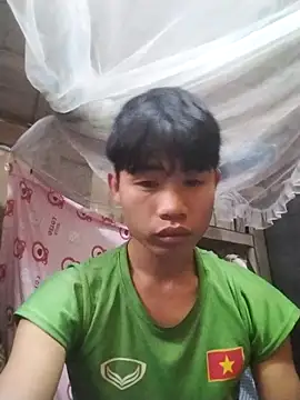 Snapshot of Nhyy_xx chatting on November 2025 03:28:02 AM Nhyy xx online show from November 2025 03:28:02 AM