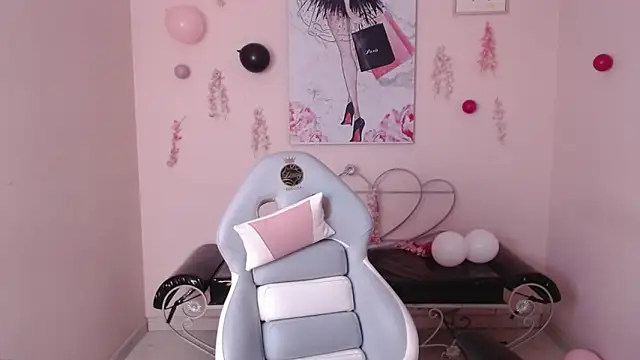 gaby angel  online show from October 2025 01:45:01 PM