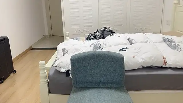 Snapshot of xlong00099 chatting on November 2025 12:49:02 PM xlong00099 online show from November 2025 12:49:02 PM