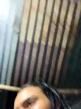Snapshot of Yara__Zafira chatting on September 2025 11:27:02 PM Yara Zafira online show from September 2025 11:27:02 PM