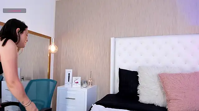 Lucy Lu17 online show from November 2025 03:23:02 PM