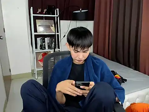 UncensoredCock online show from October 2025 04:48:02 PM