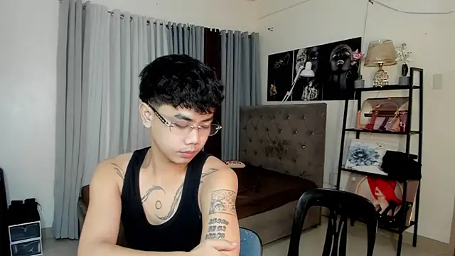 UncensoredCock online show from October 2025 04:50:01 PM