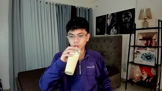 UncensoredCock online show from October 2025 04:46:01 PM