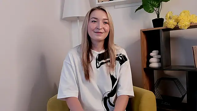LinElgas online show from September 2025 10:38:02 AM
