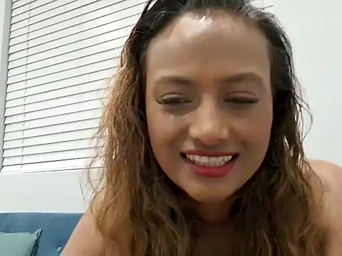 Queen-Of-The-South online show from October 2025 08:28:01 PM